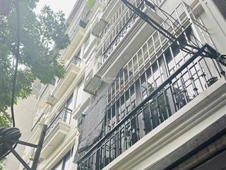 Bán nhà nguyễn văn huyên 40m x 5 tầng giá 11.5 tỷ  cách mp 50m