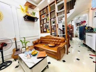 Bán nhà trần cung sát kdt nam cường 30m 5 tầng giá 7.99 tỷ