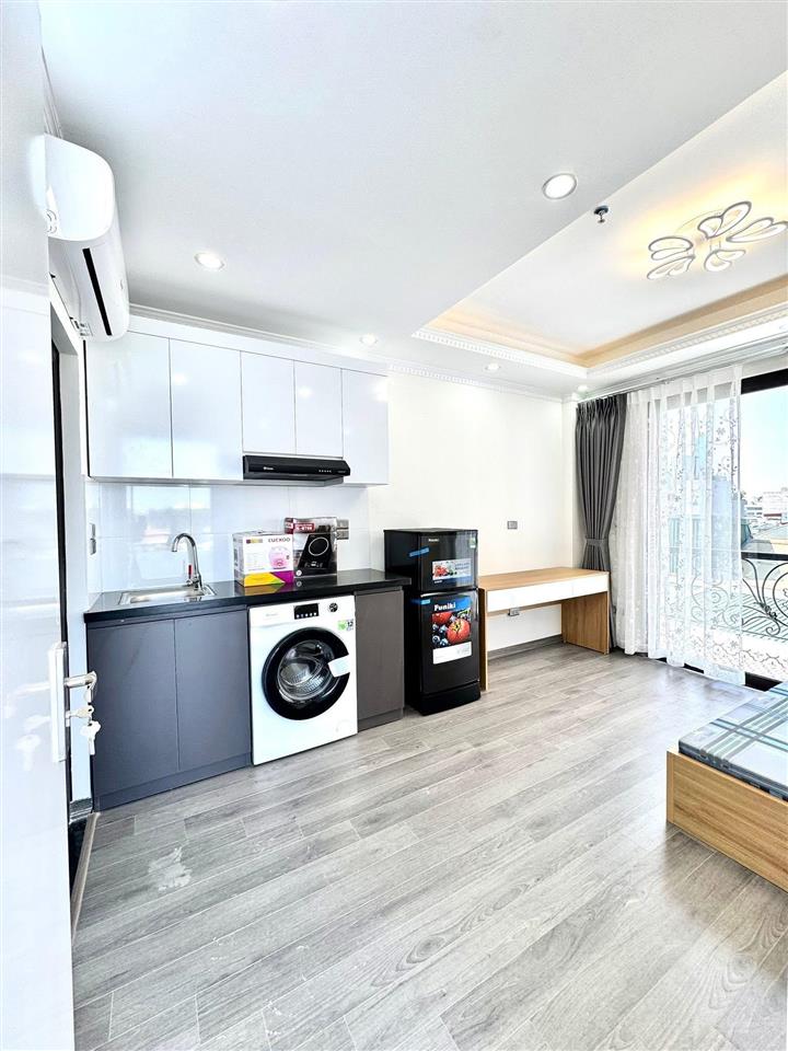 Bán nhà đội cấn 40m 6 tầng xây mới thang máy 11.68 tỷ