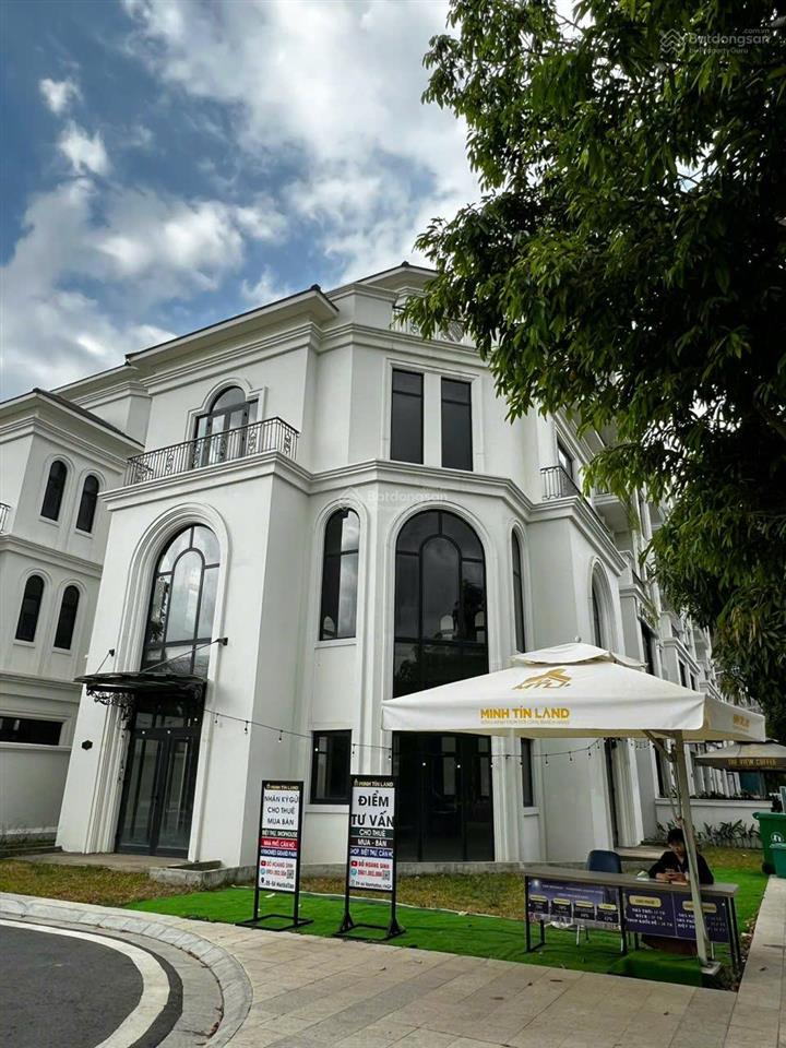 Bán biệt thự vinhomes grand park. quận 9, tp hcm, 89 tỷ, 240m2, căn góc 2 mặt sông