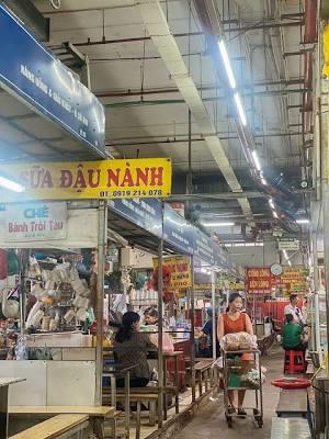 Bán kiot góc đẹp chợ mơ  đầu dãy, view rộng, vị trí đắc địa, đông khách