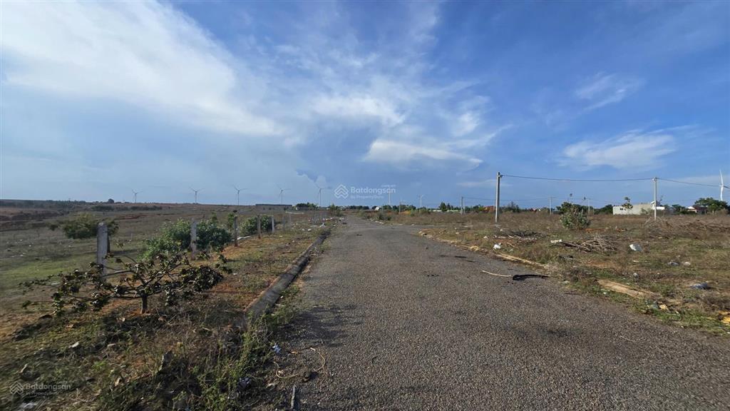Bán 11.489m2 đất hòa thắng, bắc bình, bình thuận  ngang 96,98m nở hậu 126,38m  giá 35 tỷ