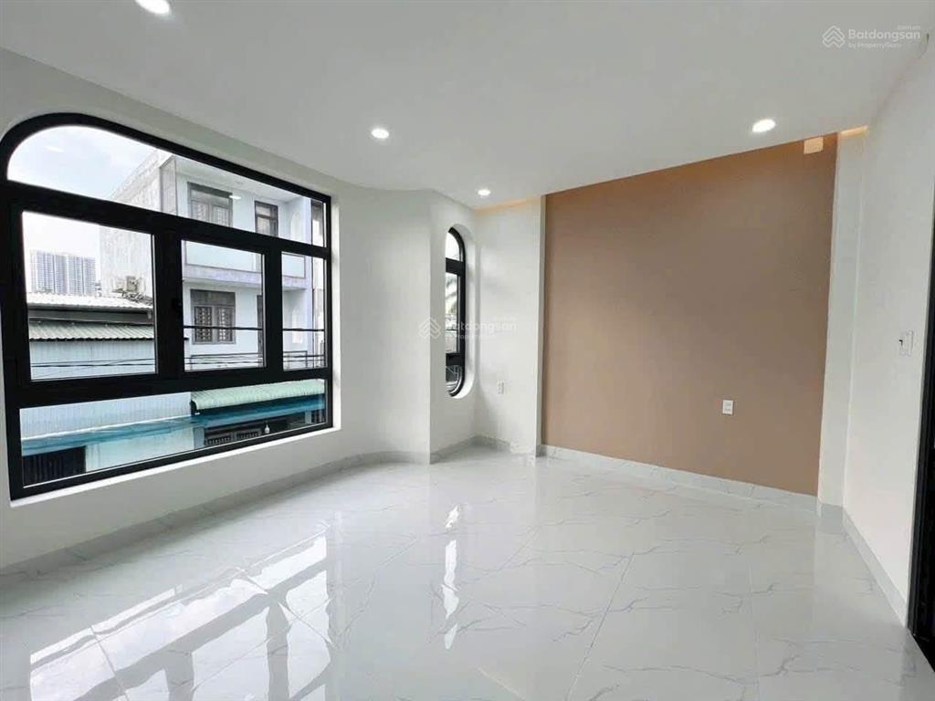 Bán nhà 3 tầng siêu đẹp, liền kề vinhomes q9 cũ, đường nguyễn xiển