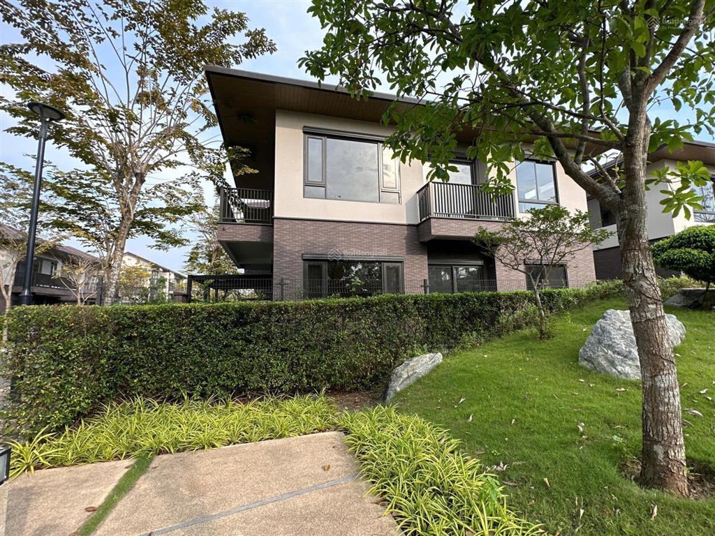 Cần bán gấp căn biệt thự song lập ngay công viên giá tốt nhất thị trường 6.7 tỷ   0933 068 ***