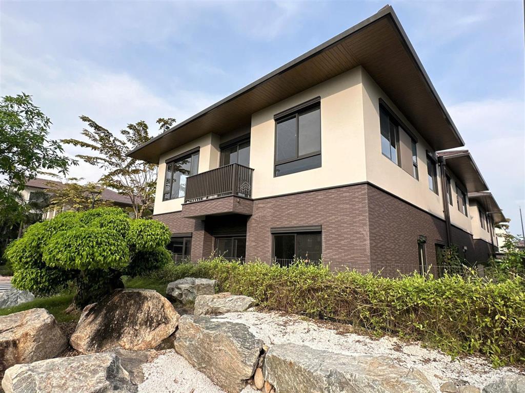 Cần bán gấp căn biệt thự song lập ngay công viên giá tốt nhất thị trường 6.7 tỷ   0933 068 ***