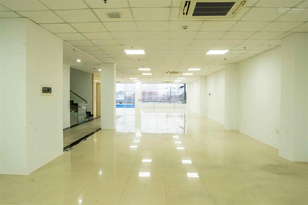 Văn phòng cho thuê chỉ 182.000đ/m²/th cơ hội vàng cho doanh nghiệp mở rộng quy mô
