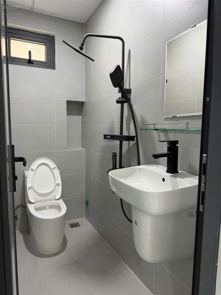 Nhà cho thuê 5 tầng mặt tiền nguyễn phước lan, đà nẵng