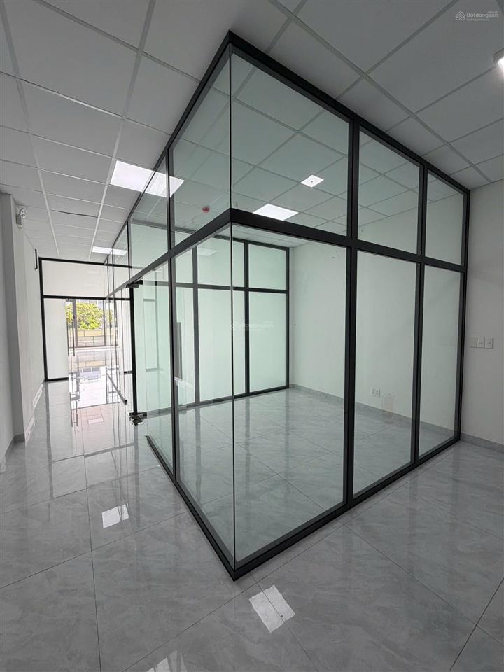 Nhà cho thuê 5 tầng mặt tiền nguyễn phước lan, đà nẵng