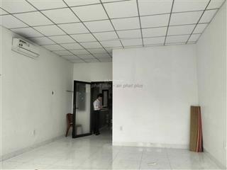 Nhà cho thuê 4 tầng mặt tiền phan đăng lưu  có thang máy