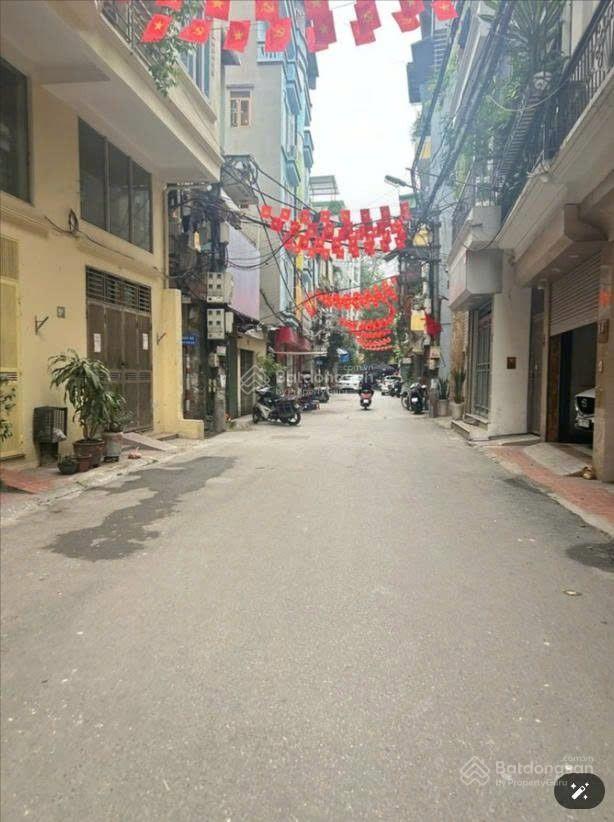 Căn hộ dòng tiền  phan đình giót  15m ra ô tô tránh  7 tầng thang máy  doanh thu 800tr/năm