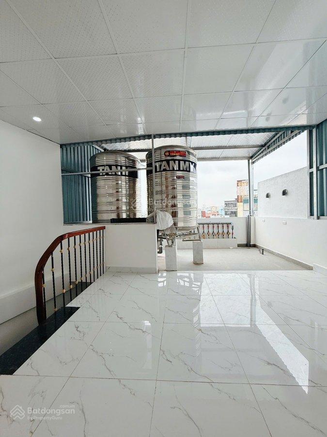 Chdv kết hợp ở siêu đẹp phố nguyễn chính, dt 105m, 7 tầng thang máy 21 phòng, dòng tiền 95tr/tháng