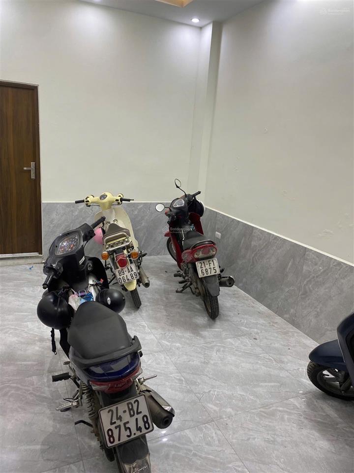 Căn hộ dòng tiền tôn thất tùng lô góc 2 thoáng  gần đh y  70m ra phố 5 tầng  7 phòng hơn 10 tỷ