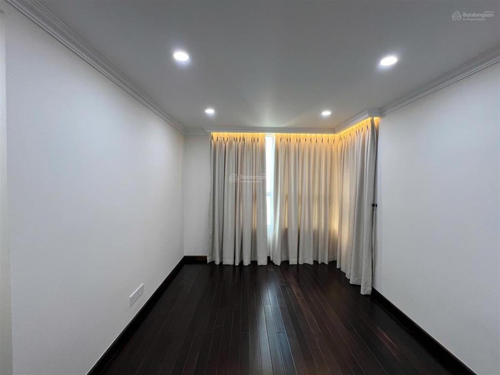 Bán căn hộ duplex vista verde căn góc 3 mặt tiền