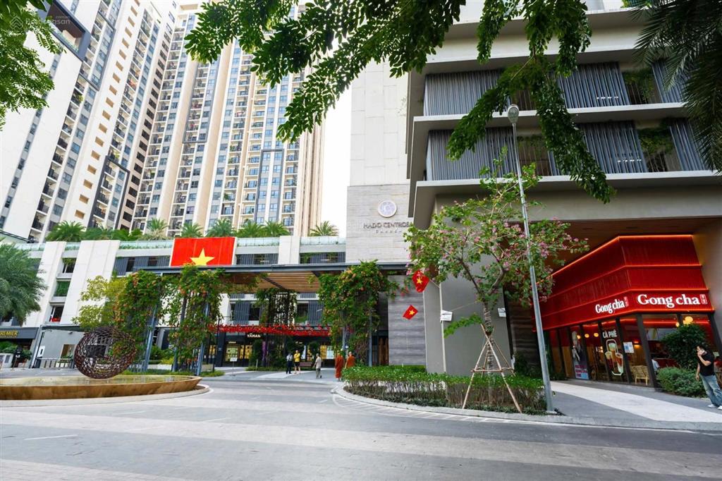 Căn 2pn, 2wc hado centrosa garden quận 10, view thành phố cực đẹp