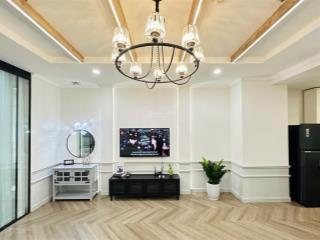 Giá hời căn 53m 1pn t09 times city, tầng trung, giá chỉ 5 tỷ full đồ.  0962 984 ***