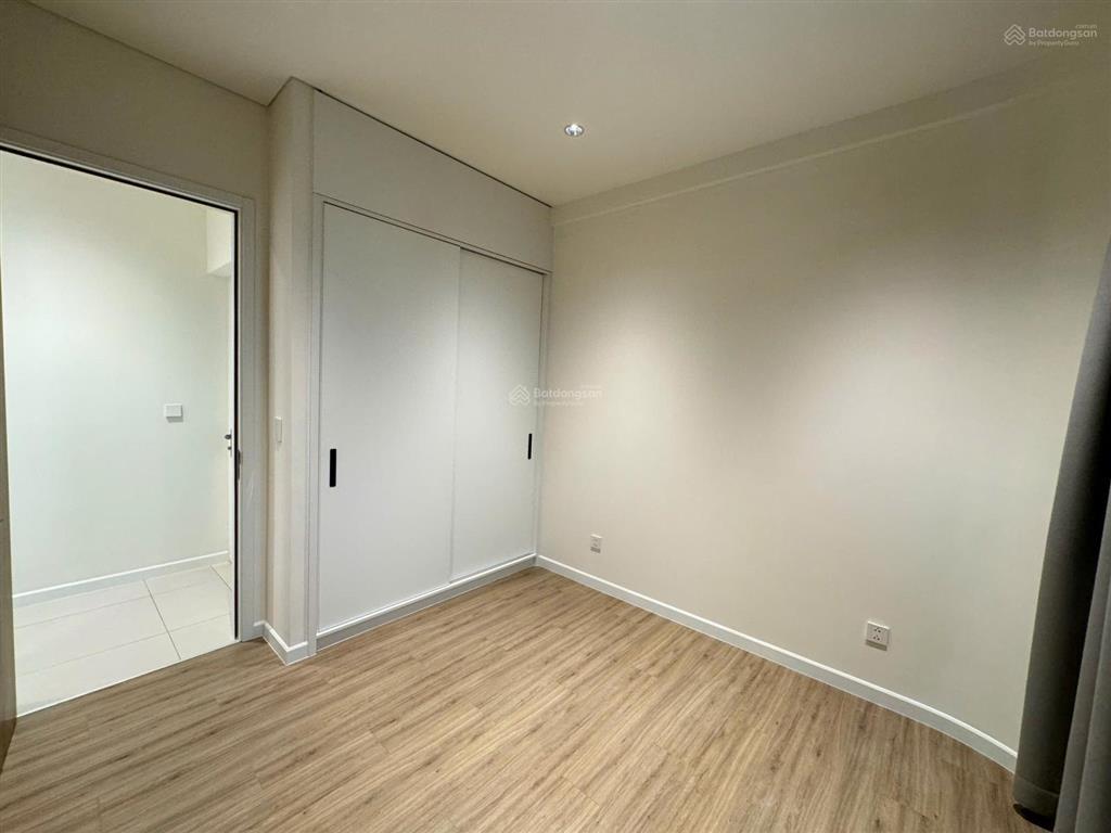 Bán căn hộ 2pn dt 90m2 tại thu thiem zeit river, 19,5 tỷ vnd.  0938 960 ***  hằng đi xem nhà