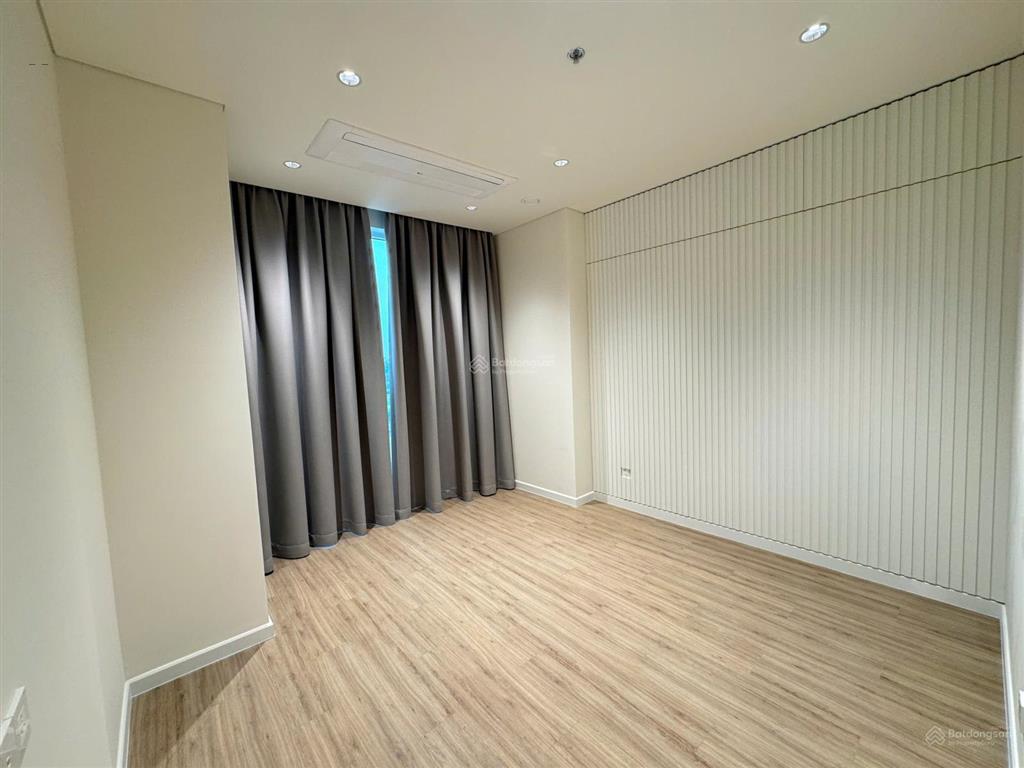Bán căn hộ 2pn dt 90m2 tại thu thiem zeit river, 19,5 tỷ vnd.  0938 960 ***  hằng đi xem nhà