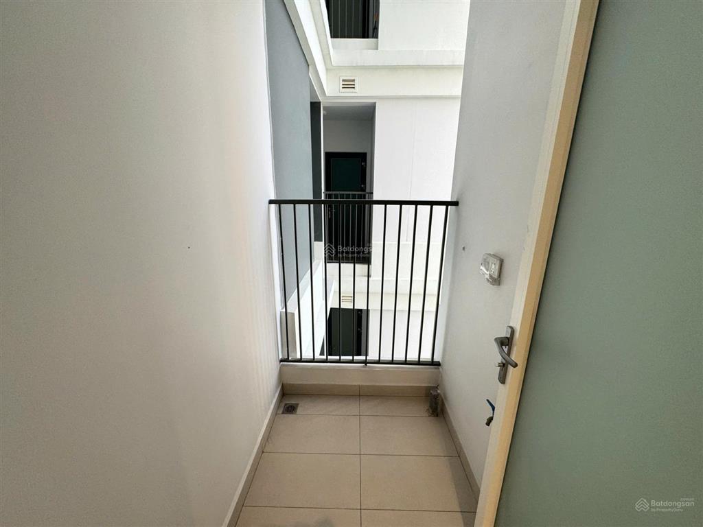 Bán căn hộ 2pn dt 90m2 tại thu thiem zeit river, 19,5 tỷ vnd.  0938 960 ***  hằng đi xem nhà
