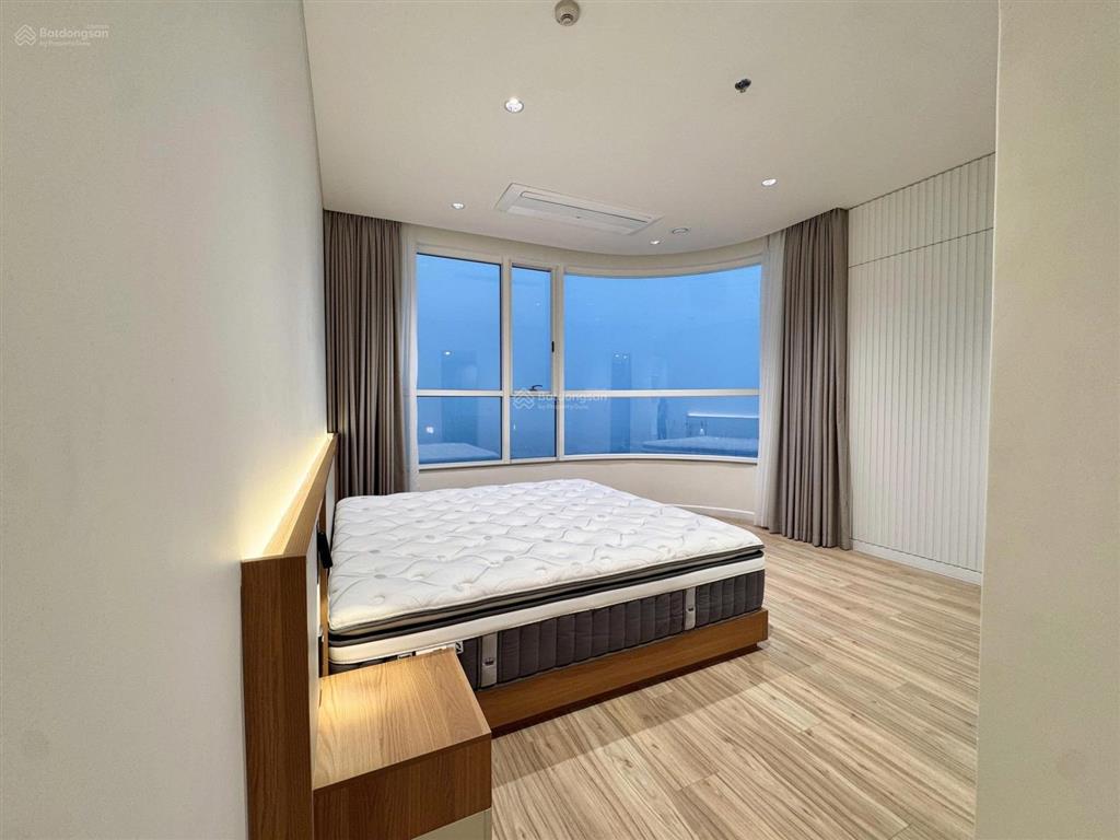 Zeit river thủ thiêm dt 180m2 | full nội thất | 100 triệu | view sala & pháo hoa