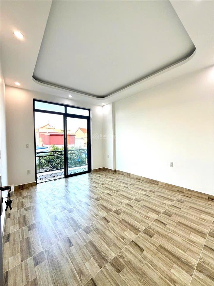 Chính chủ bán nhà trong ngõ đường 208 vân tra, an đồng, độc lập, ô tô đỗ sát nhà, sân cổng