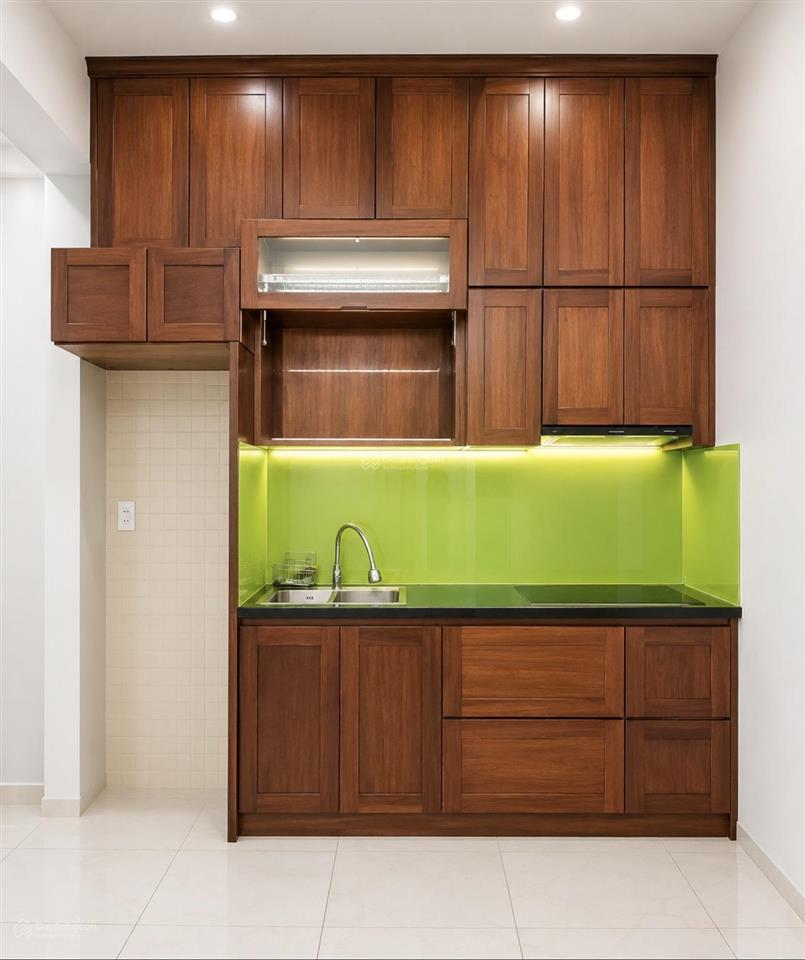 Chính chủ bán căn nhà 3 tầng mái bằng ô tô đỗ gần sát cửa hoàng mai, chỉ với giá 2.150 tỷ