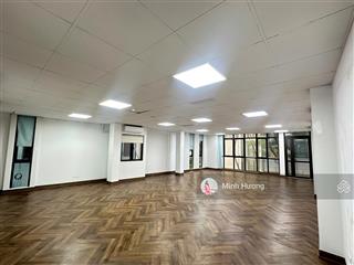 Văn phòng siêu đẹp 2 mặt thoáng tại phố dịch vọng hậu, cầu giấy. 100m2 giá rẻ
