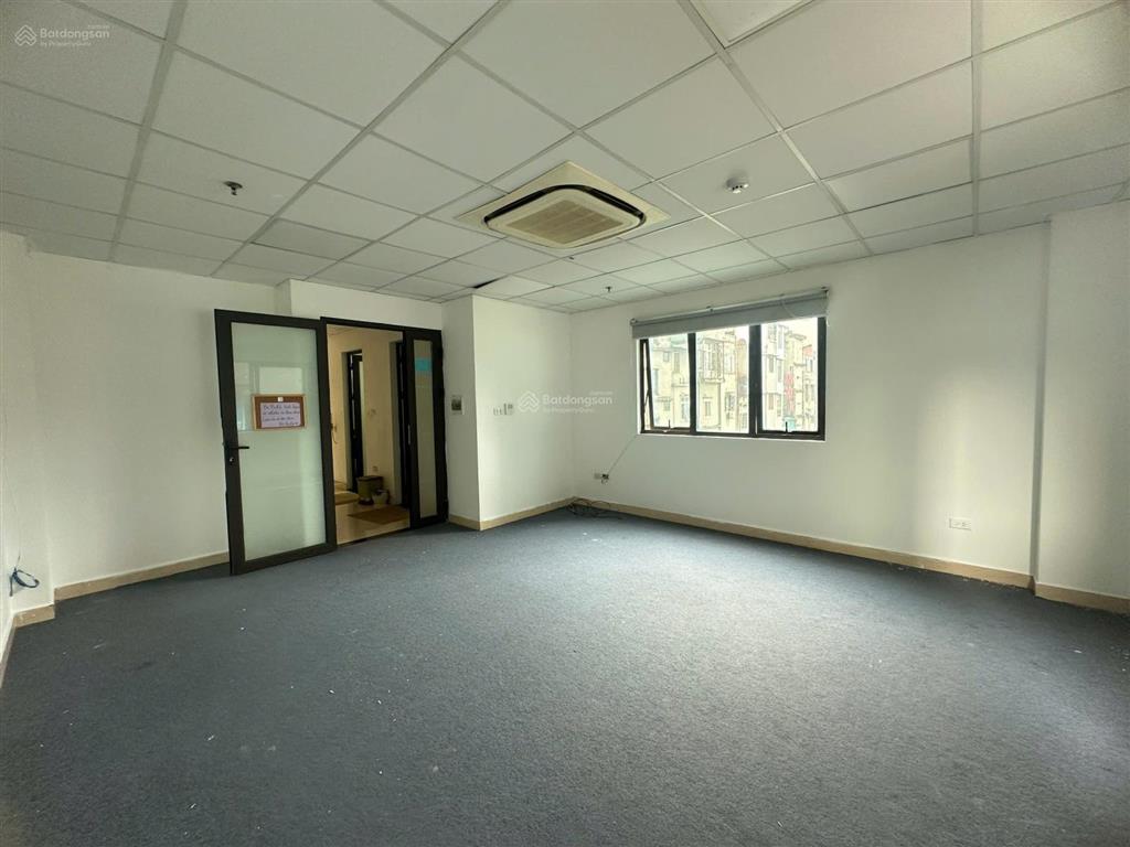 Cho thuê văn phòng 30m2 nhỏ xinh phù hợp khởi nghiệp tại trung yên 6, trung hoà, cầu giấy