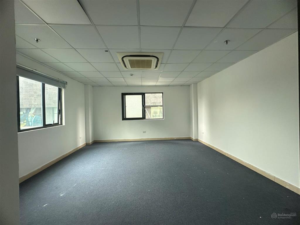 Cho thuê văn phòng 30m2 nhỏ xinh phù hợp khởi nghiệp tại trung yên 6, trung hoà, cầu giấy