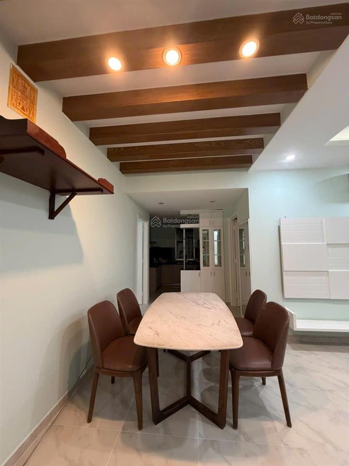 Cần cho thuê nhanh căn hộ khu cảnh đồi giá chỉ 21 triệu.  0919 331 *** ms phanh