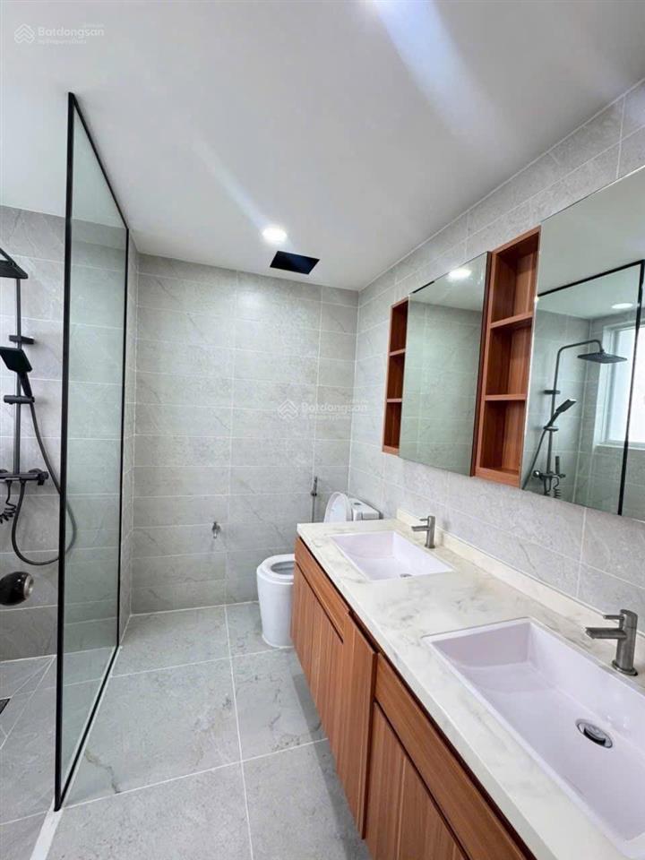 Bán rẻ căn hộ happy valley phú mỹ hưng 100 m².  0919 331 *** em phương