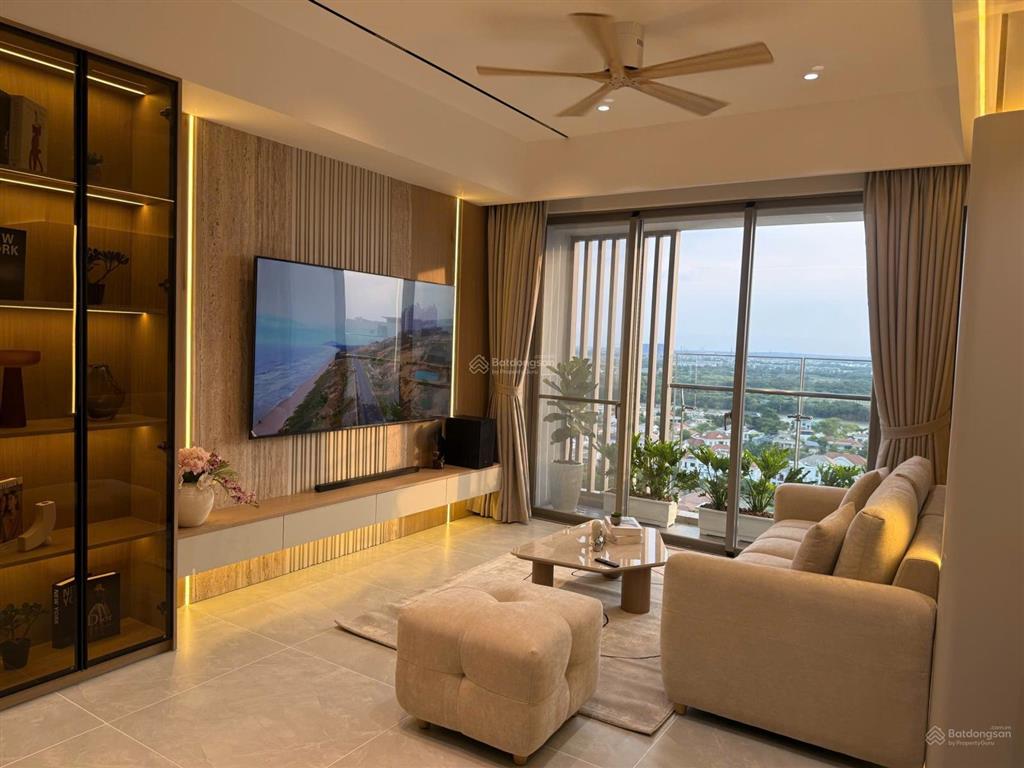 Cần bán căn hộ hưng phúc 3pn có sổ đầy đủ.  0919 331 *** em phương