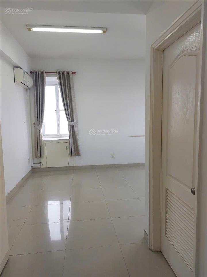 Cần cho thuê căn hộ 3pn không nội thất giá 20 triệu/ tháng khu cảnh đồi pmh.  0919 331 ***