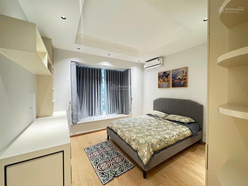 Bán căn hộ riverside residence dt 180m², phú mỹ hưng, quận 7 giá rẻ.  0919 331 *** em phanh