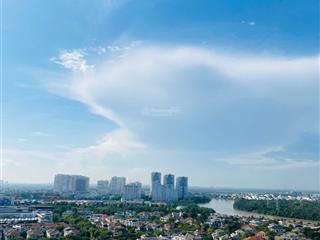Cần bán penthouse panorama  phú mỹ hưng.  0919 331 *** em phương