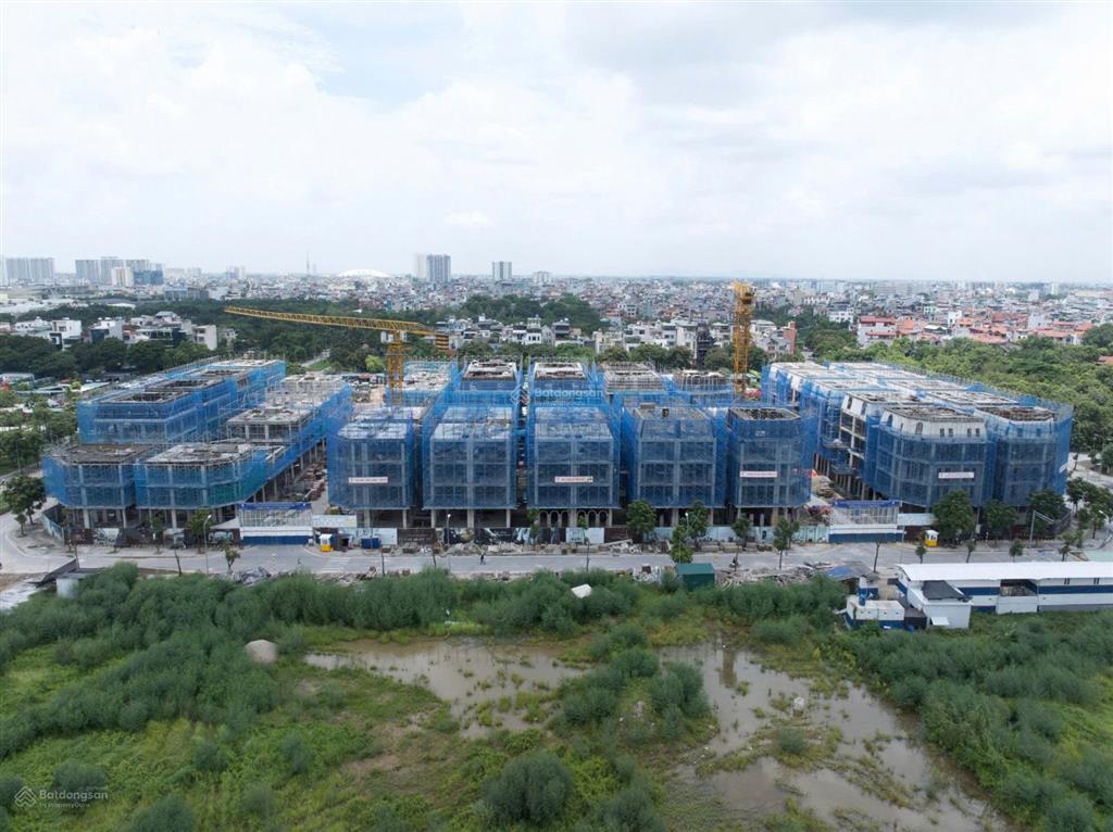 Mở bán 171 căn biệt thự có hầm cạnh vinhomes riverside giá 5,x tỷ/căn, quà tặng hơn 7 tỷ đồng