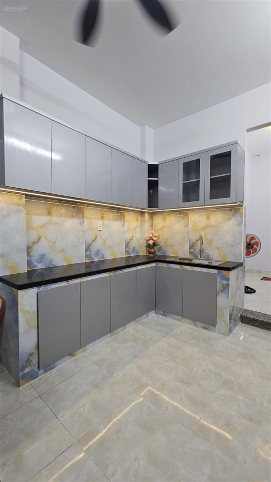 Nhà đẹp hẻm ba gác sạch sẽ bùi minh trực quận8