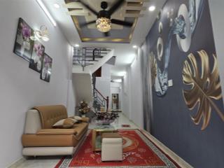 Nhà đẹp hẻm ba gác sạch sẽ bùi minh trực quận8