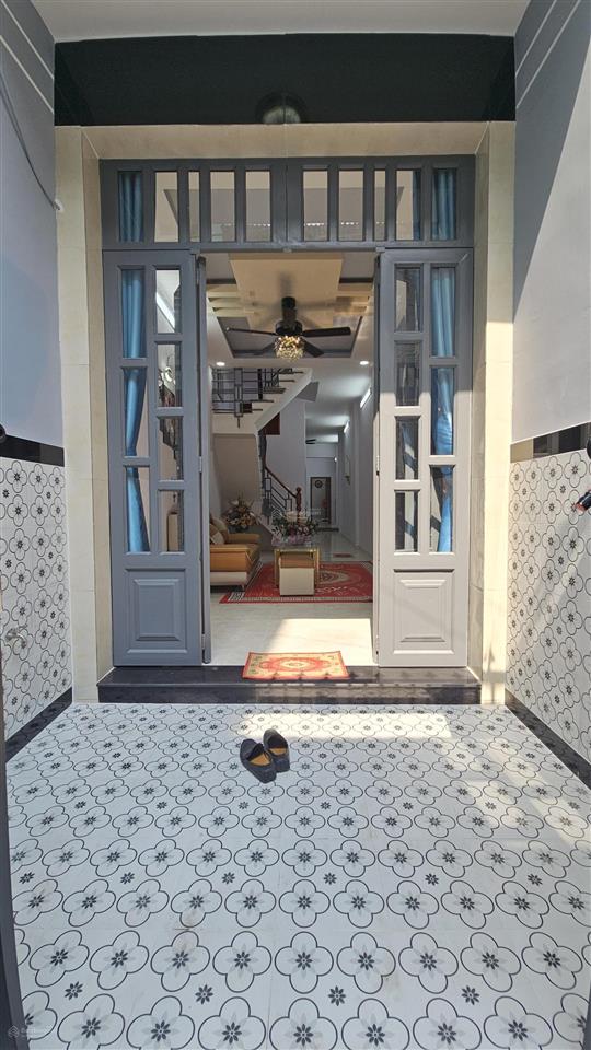 Nhà đẹp hẻm ba gác sạch sẽ bùi minh trực quận8