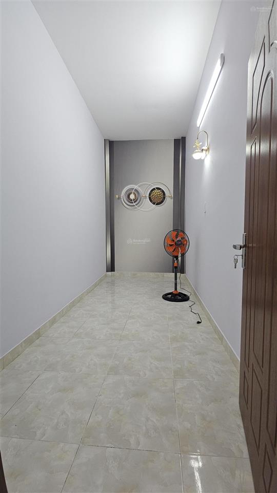 Nhà đẹp hẻm ba gác sạch sẽ bùi minh trực quận8