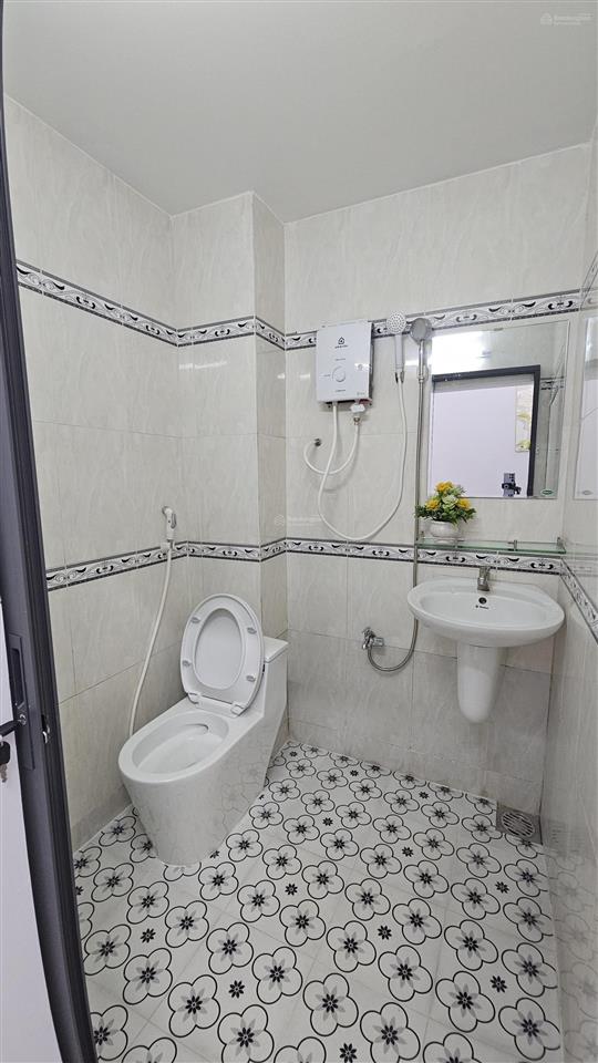 Nhà đẹp hẻm ba gác sạch sẽ bùi minh trực quận8