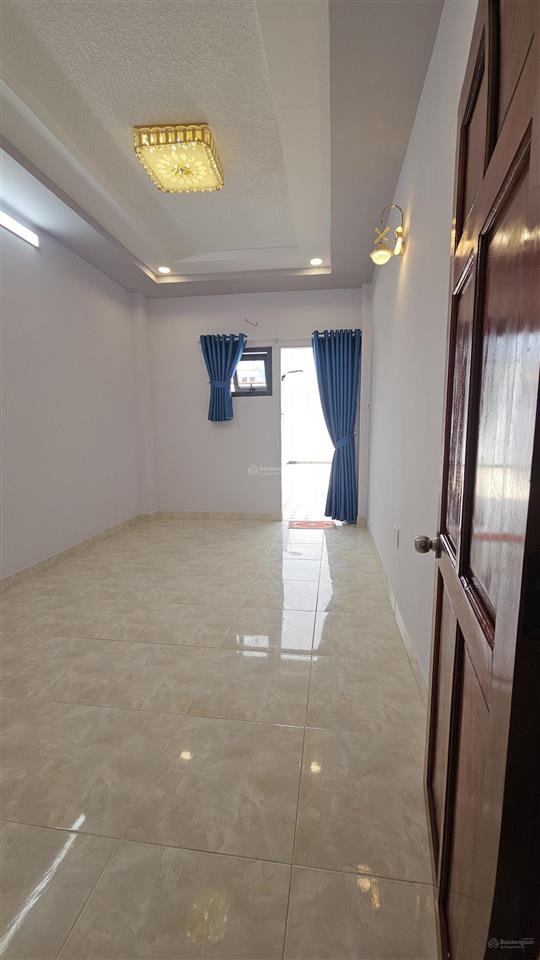 Nhà đẹp hẻm ba gác sạch sẽ bùi minh trực quận8