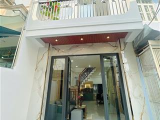 Nhà đẹp thiết kế hiện đại trẻ trung hưng phú quận8