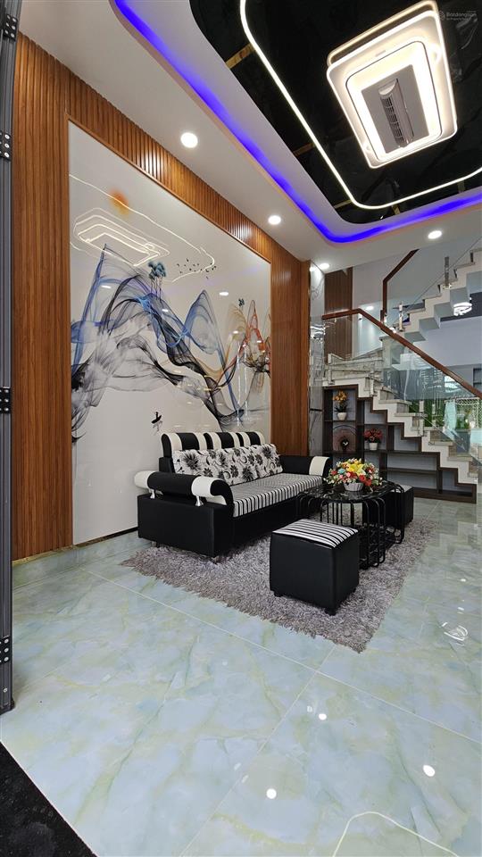 Nhà đẹp xem là thích hẻm 1 xẹc thông thoáng bình đông p15 quận 8