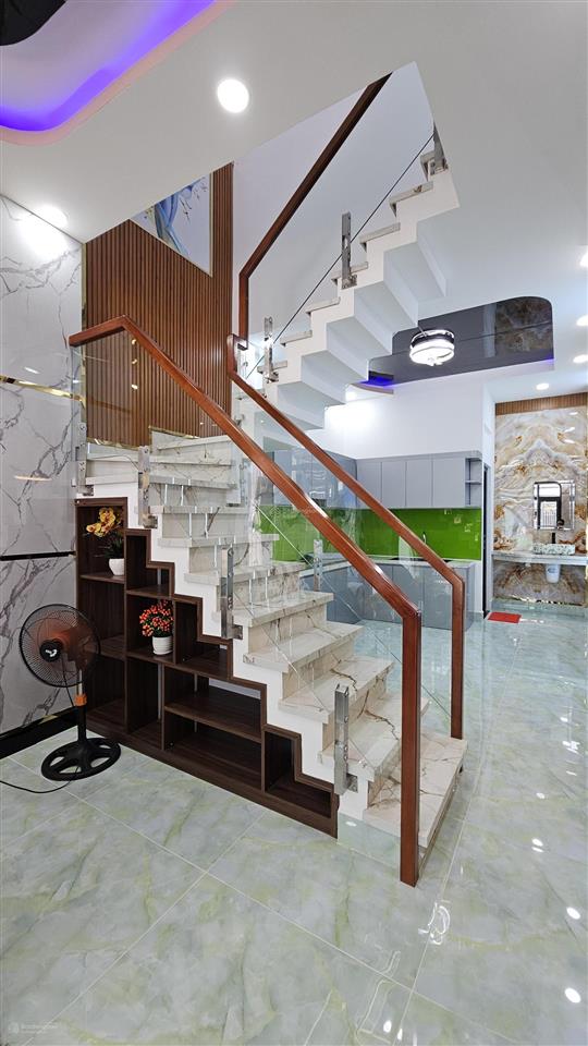 Nhà đẹp xem là thích hẻm 1 xẹc thông thoáng bình đông p15 quận 8