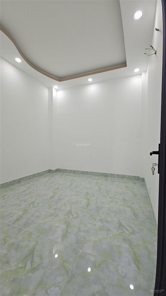 Nhà đẹp xem là thích hẻm 1 xẹc thông thoáng bình đông p15 quận 8