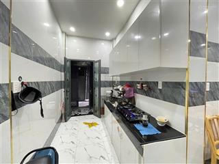 Nhà chính chủ gần mặt tiền 4 tầng đúc