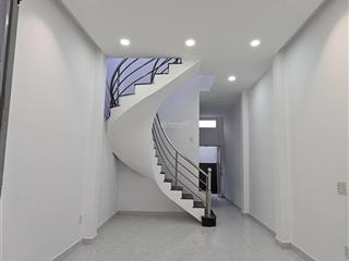 Nhà sát mặt tiền ql50 gần bến xe quận8 đi đâu cũng tiện