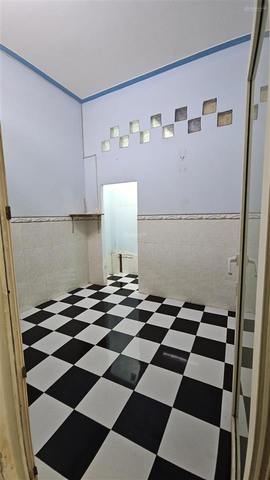 Nhà 3 tầng đúc bê tông kiên cố đường nguyễn duy tiềm năng