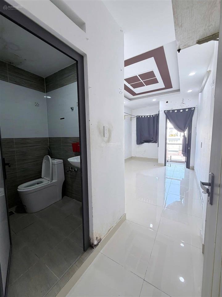 Nhà 5 tầng hẻm thông thoáng âu dương lân trung tâm quận8