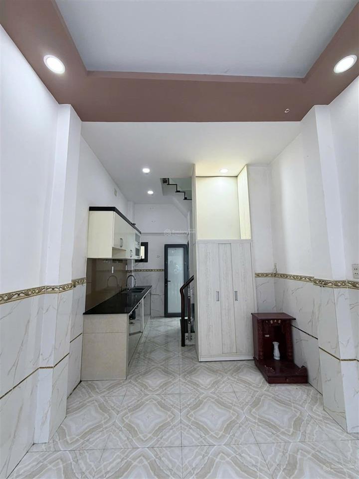 Nhà 5 tầng hẻm thông thoáng âu dương lân trung tâm quận8